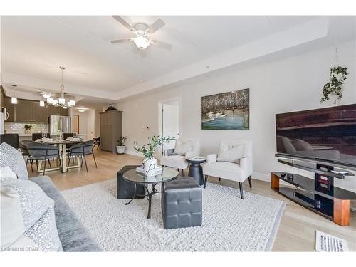 5-19 Stumpf Street, Elora, ON - Indoor Photo Showing Living Room