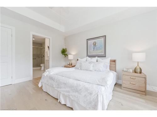 5-19 Stumpf Street, Elora, ON - Indoor Photo Showing Bedroom