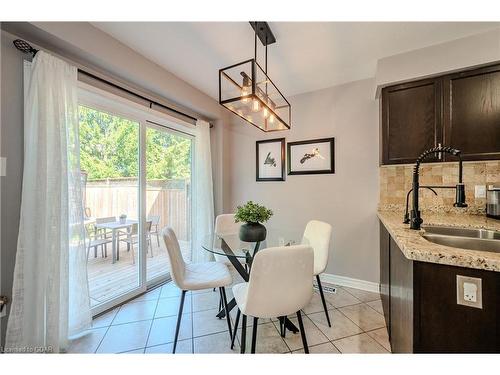 67 Laughland Lane, Guelph, ON - Indoor Photo Showing Dining Room