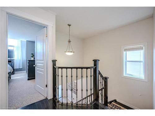 67 Laughland Lane, Guelph, ON - Indoor Photo Showing Other Room