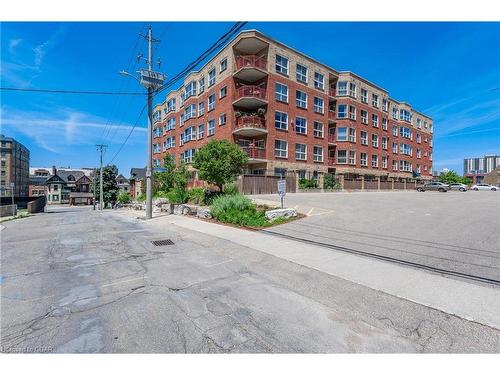 506-20 St George Street, Kitchener, ON - Outdoor With Balcony With Facade