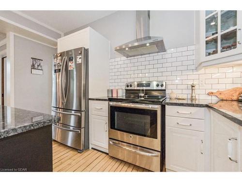 180 Union Street W, Fergus, ON - Indoor Photo Showing Kitchen