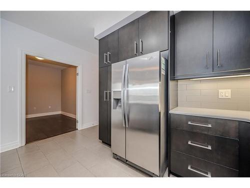 708-160 Macdonell Street, Guelph, ON - Indoor Photo Showing Kitchen