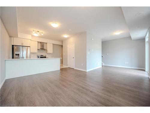 178 Oat Lane, Kitchener, ON - Indoor Photo Showing Kitchen