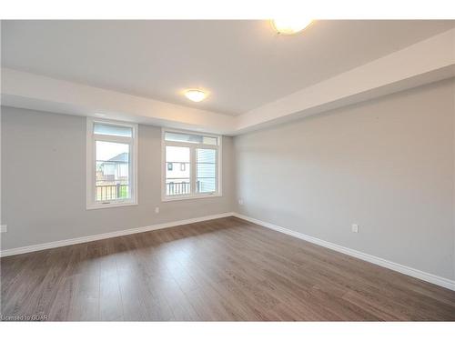 178 Oat Lane, Kitchener, ON - Indoor Photo Showing Other Room