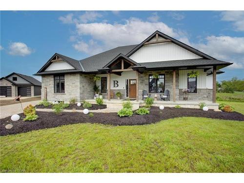 133 Parker Drive, Kenilworth, ON - Outdoor With Deck Patio Veranda With Facade