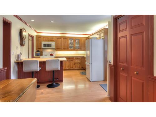 240 Union Street W, Fergus, ON - Indoor Photo Showing Kitchen