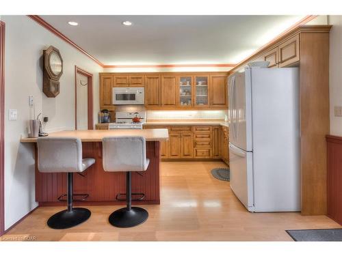 240 Union Street W, Fergus, ON - Indoor Photo Showing Kitchen