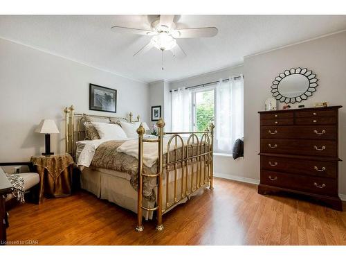 30 Fern Valley Crescent, Brampton, ON - Indoor Photo Showing Bedroom