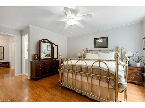 30 Fern Valley Crescent, Brampton, ON - Indoor Photo Showing Bedroom