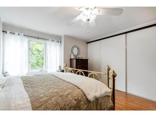 30 Fern Valley Crescent, Brampton, ON - Indoor Photo Showing Bedroom