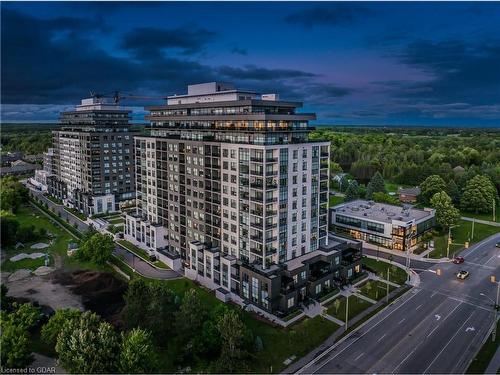 1302-1878 Gordon Street, Guelph, ON - Outdoor With View