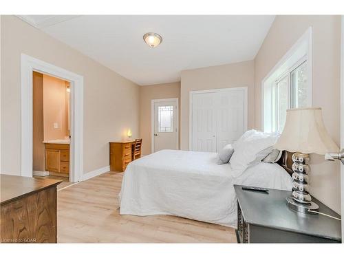 196 Eastern Avenue, Acton, ON - Indoor Photo Showing Bedroom