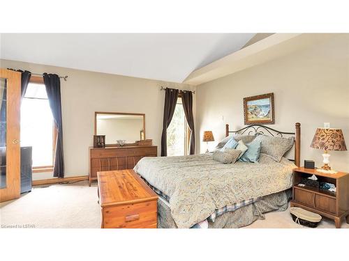 34639 Third Line, Southwold, ON - Indoor Photo Showing Bedroom