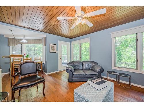 1040 Riverbank Drive, Cambridge, ON - Indoor Photo Showing Living Room With Fireplace