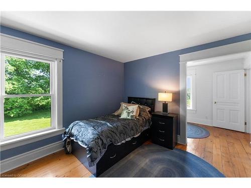 4962 Third Line W, Erin, ON - Indoor Photo Showing Bedroom