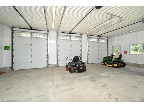 4962 Third Line W, Erin, ON - Indoor Photo Showing Garage