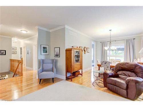 300 Mccord Street, Arthur, ON - Indoor Photo Showing Living Room