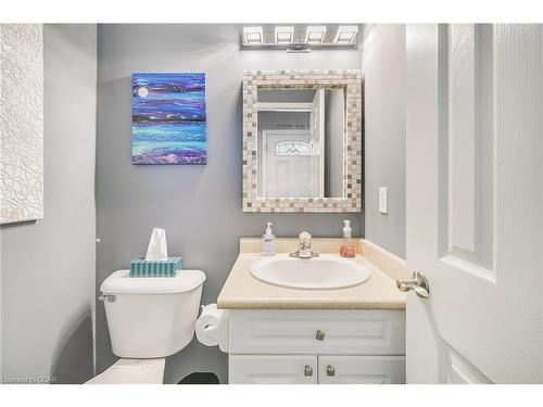 96 Milson Crescent, Guelph, ON - Indoor Photo Showing Bathroom