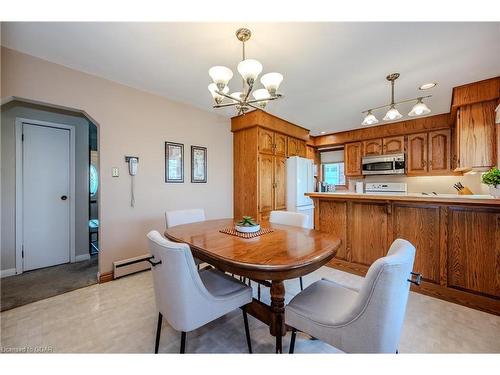 43 Edgehill Drive, Guelph, ON - Indoor Photo Showing Dining Room