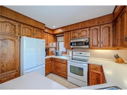 43 Edgehill Drive, Guelph, ON - Indoor Photo Showing Kitchen