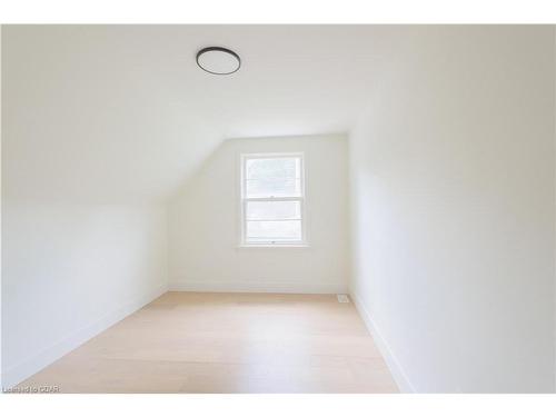 37 Mccrae Boulevard, Guelph, ON - Indoor Photo Showing Other Room