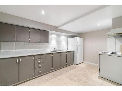 12297 25 Highway, Halton Hills, ON - Indoor Photo Showing Laundry Room