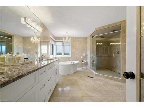 125 Crewson Court, Rockwood, ON - Indoor Photo Showing Bathroom