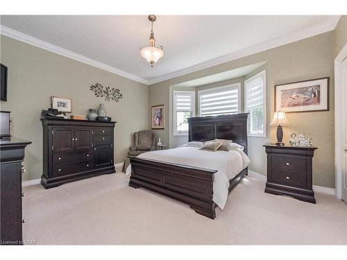 260 Forfar Street E, Fergus, ON - Indoor Photo Showing Bedroom