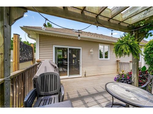 260 Forfar Street E, Fergus, ON - Outdoor With Deck Patio Veranda With Exterior