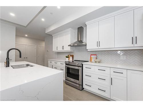 301-71 Wyndham Street S, Guelph, ON - Indoor Photo Showing Kitchen With Upgraded Kitchen