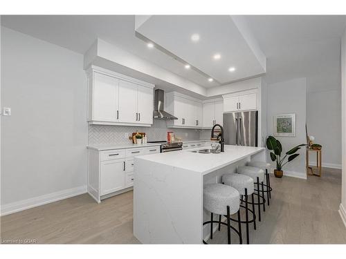 301-71 Wyndham Street S, Guelph, ON - Indoor Photo Showing Kitchen With Upgraded Kitchen