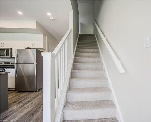 7-350 River Road, Cambridge, ON - Indoor Photo Showing Kitchen With Stainless Steel Kitchen