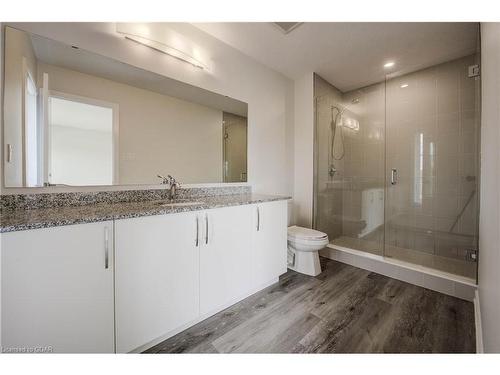 7-350 River Road, Cambridge, ON - Indoor Photo Showing Bathroom