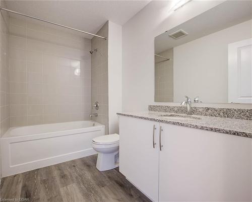 7-350 River Road, Cambridge, ON - Indoor Photo Showing Bathroom