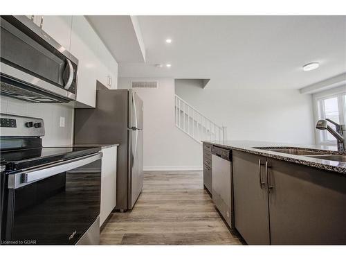 7-350 River Road, Cambridge, ON - Indoor Photo Showing Kitchen With Stainless Steel Kitchen With Double Sink