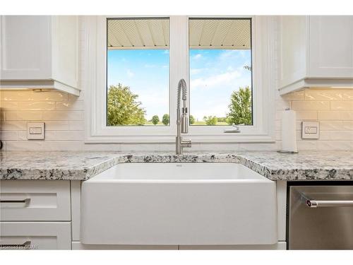 5497 Sixth Line, Erin, ON - Indoor Photo Showing Kitchen