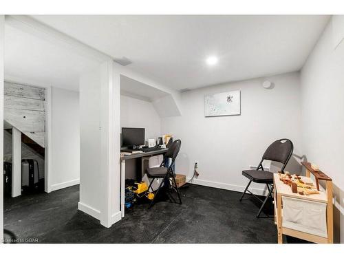 24 Ramore Street, Cambridge, ON - Indoor Photo Showing Other Room