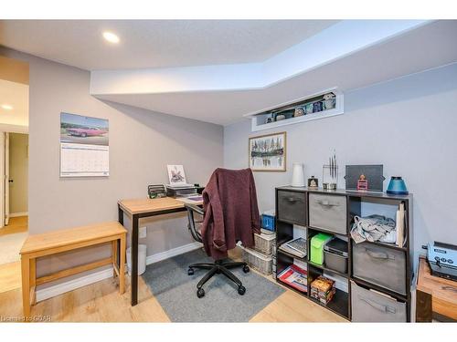 7 Oakwood Avenue, Guelph, ON - Indoor Photo Showing Office