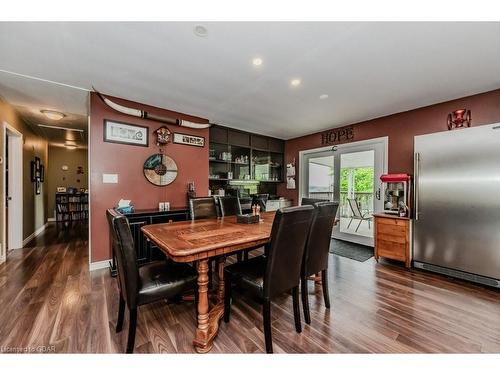 4407 Victoria Road S, Guelph, ON - Indoor Photo Showing Dining Room