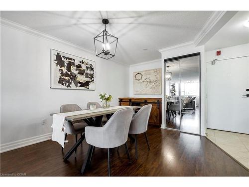 403-55 Yarmouth Street, Guelph, ON - Indoor Photo Showing Dining Room