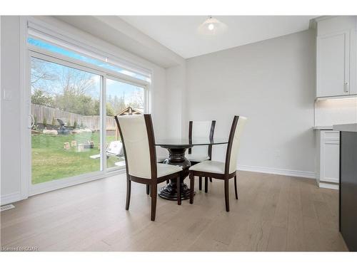 132 Drexler Avenue, Rockwood, ON - Indoor Photo Showing Dining Room