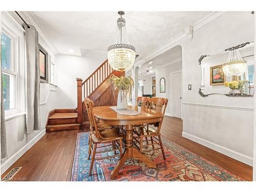 16 Walter Street, Guelph, ON - Indoor Photo Showing Dining Room