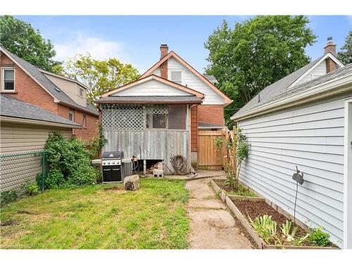 16 Walter Street, Guelph, ON - Outdoor With Exterior