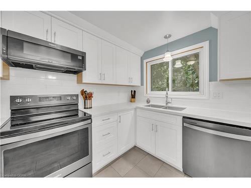 656 Drummond Drive, Saugeen Shores, ON - Indoor Photo Showing Kitchen With Double Sink