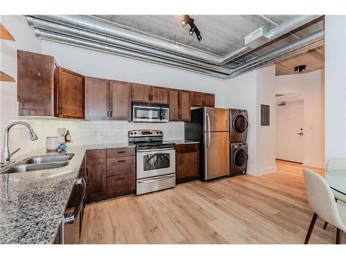 305-36 Regina Street N, Waterloo, ON - Indoor Photo Showing Kitchen With Stainless Steel Kitchen With Double Sink