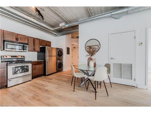 305-36 Regina Street N, Waterloo, ON - Indoor Photo Showing Kitchen With Stainless Steel Kitchen