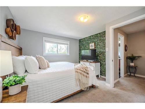 165 Marksam Road, Guelph, ON - Indoor Photo Showing Bedroom