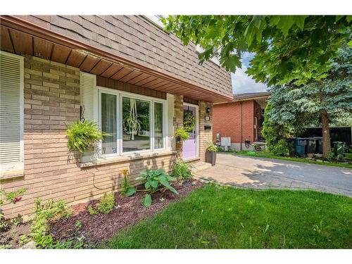 165 Marksam Road, Guelph, ON - Outdoor