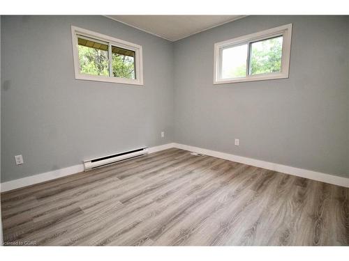 48 Harpur Drive, Tobermory, ON - Indoor Photo Showing Other Room